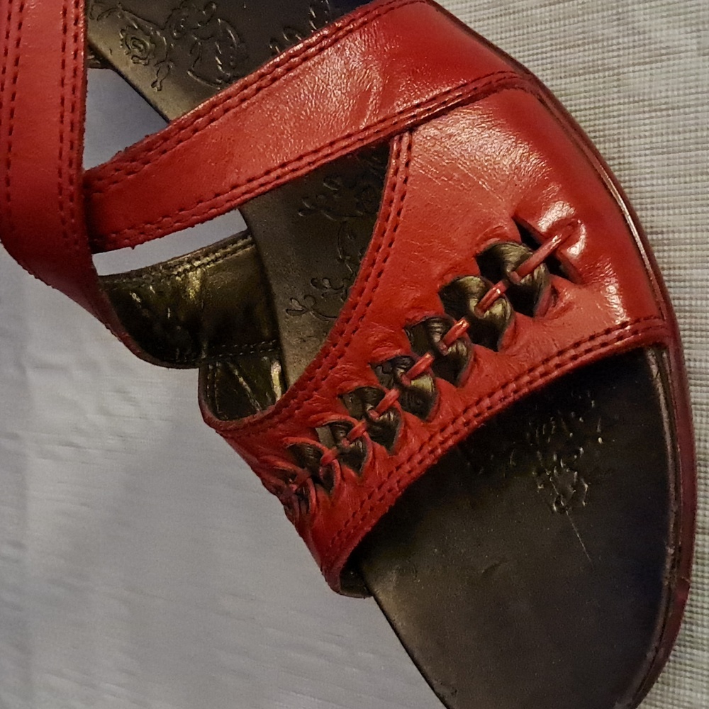 Hush Puppies NARROW Sandals